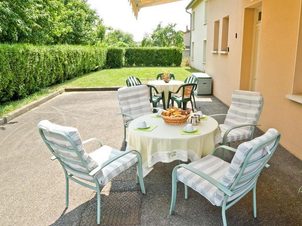 Logis Le Relais De Vacherauville מראה חיצוני תמונה